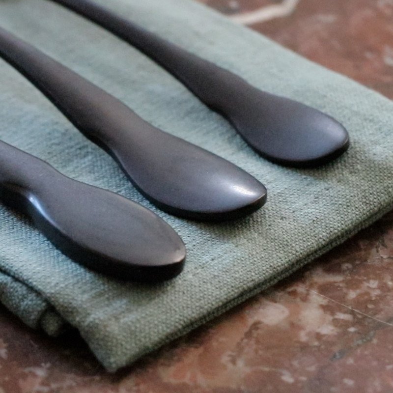 Ebony - 20 piece set