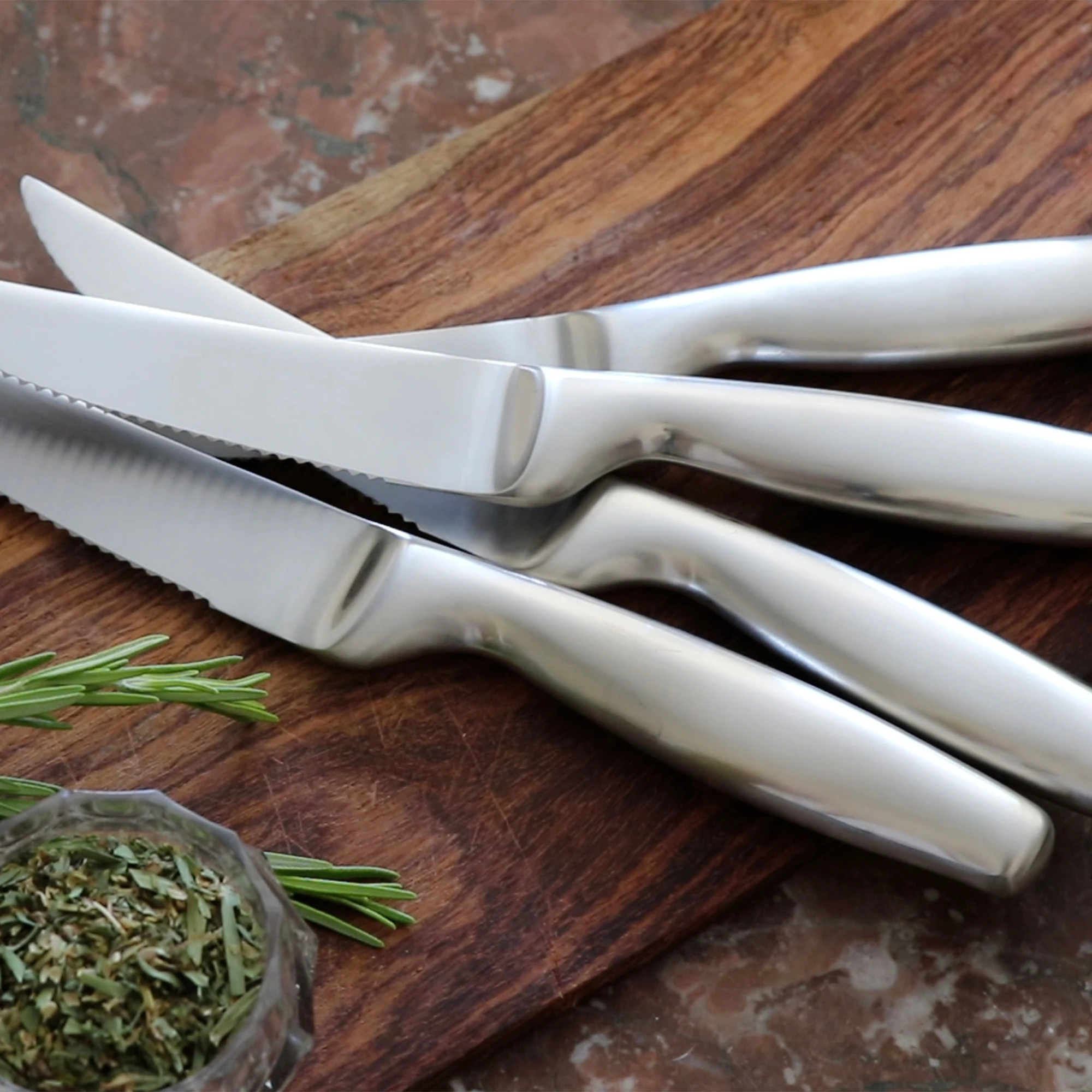 Steak knives